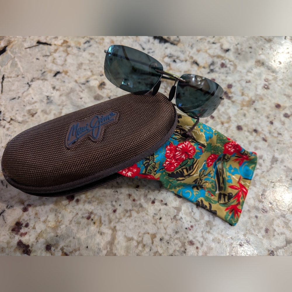 Maui Jim Sunglasses with Case